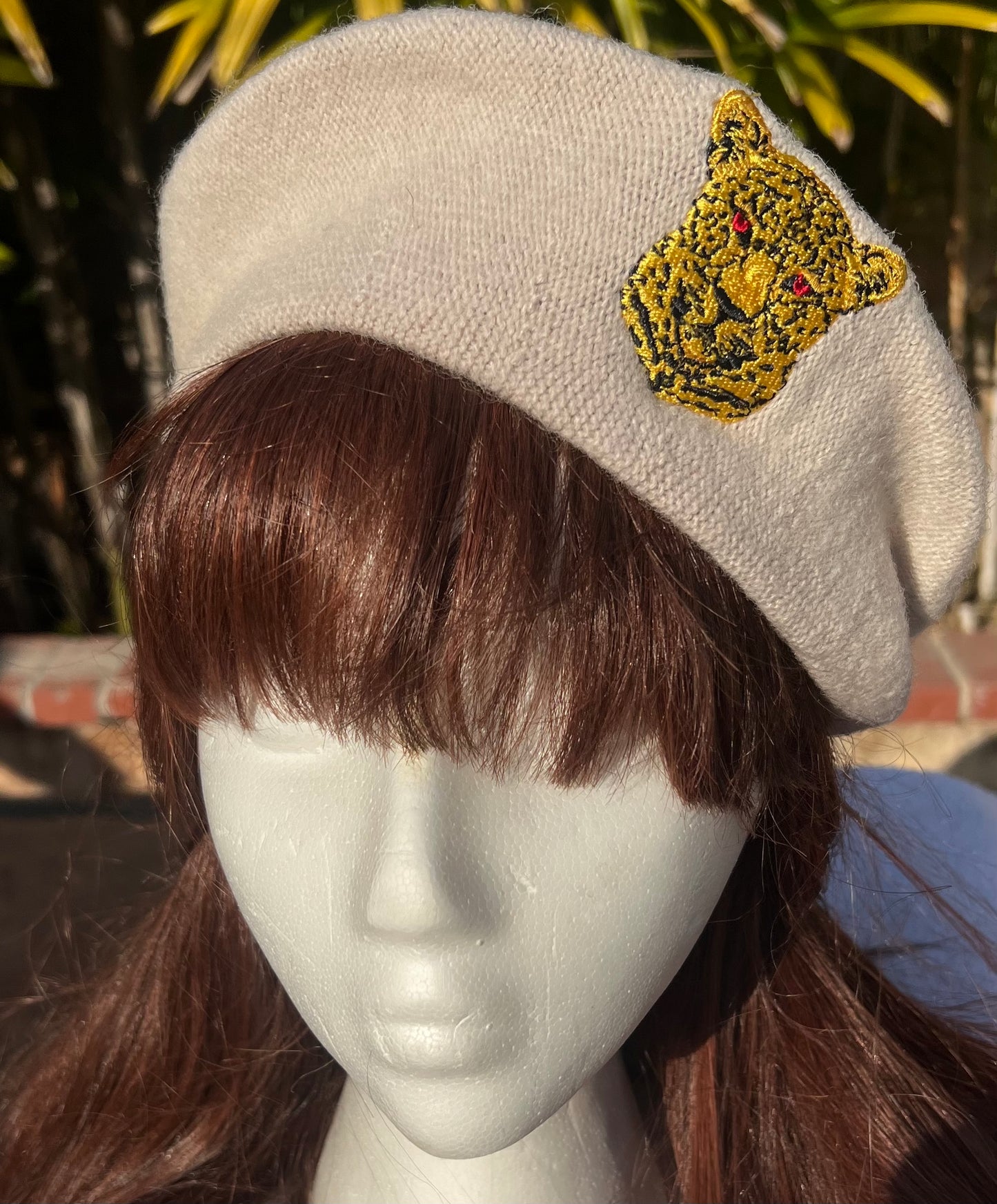 ROYAL FRENCH BERET EMBROIDERED LEPPARD CREST LIGHT BEIGE